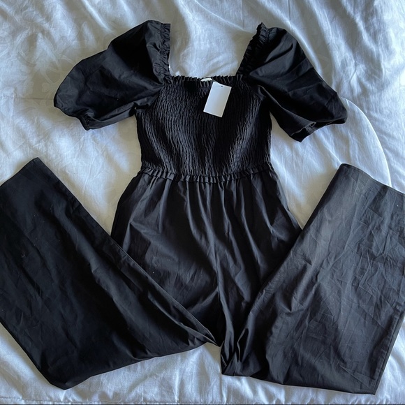 BNWT H&M black poplin jumpsuit - Picture 2 of 2